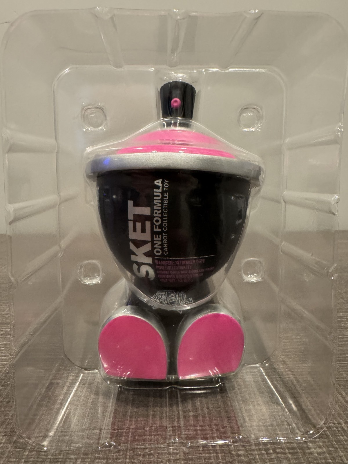 Sket One Pink One Formula Canbot 5.5" Clutter Czee13 LE 250 w/ Box Unsigned