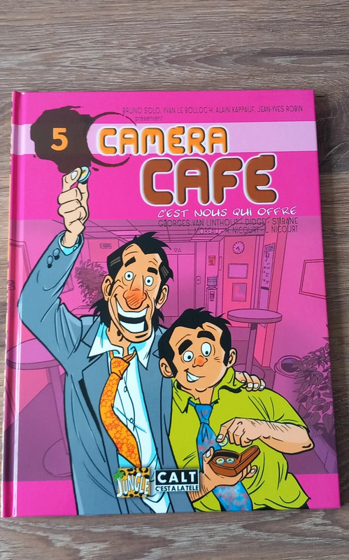BD caméra café 5