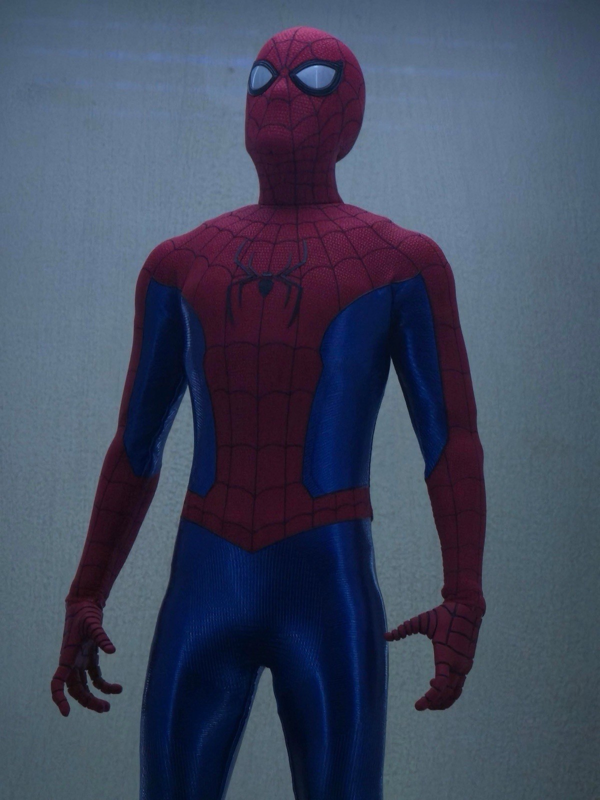 Hot Toys MMS862 Spider-Man: No Way Home - 1/6° Spider-Man ne ho 2 in vendita