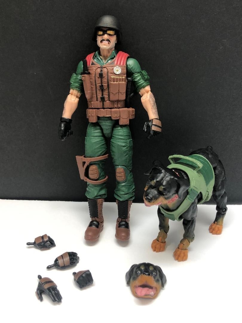 HASBRO GI JOE MUTT + JUNKYARD GI JOE CLASSIFIED (NLG061709)