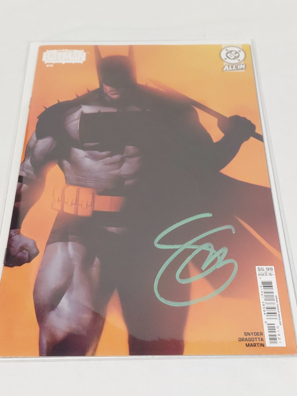 ABSOLUTE BATMAN #19 1a stampa copertina B Ben Oliver FIRMATO Scott Snyder verde certificato di autenticità