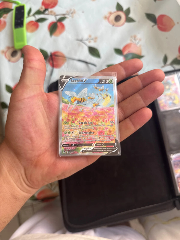 Beedrill V