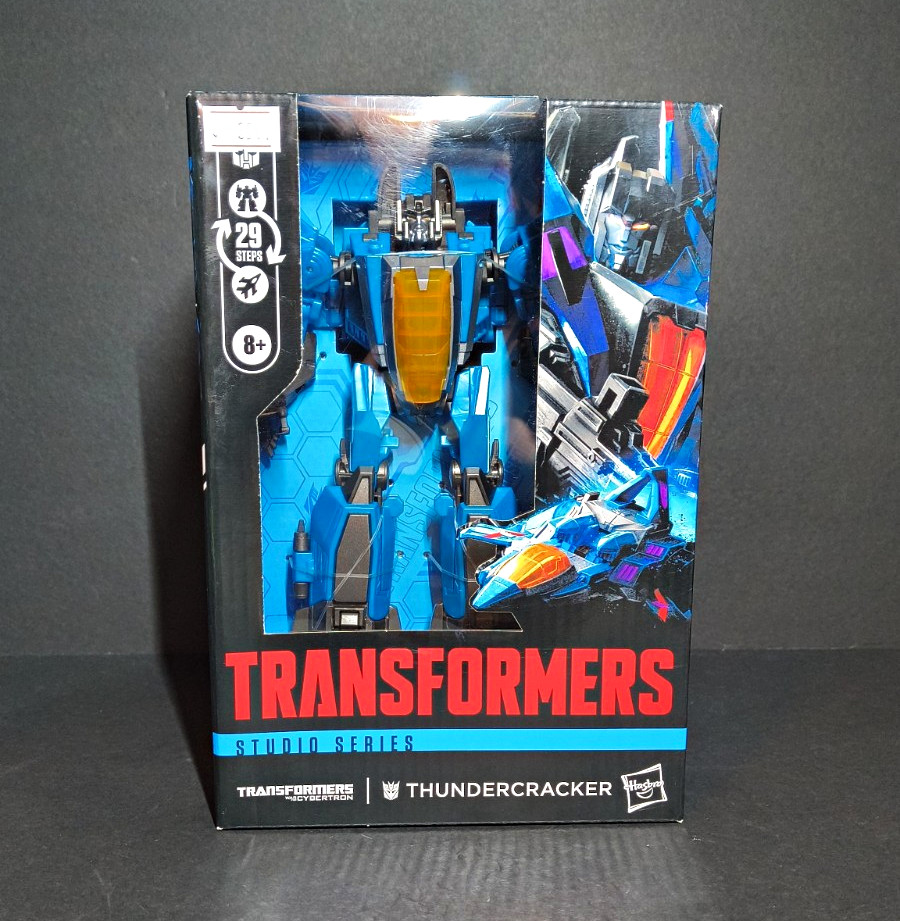 Hasbro Transformers Studio Series Thundercracker Transforming Jet Figure, Blue