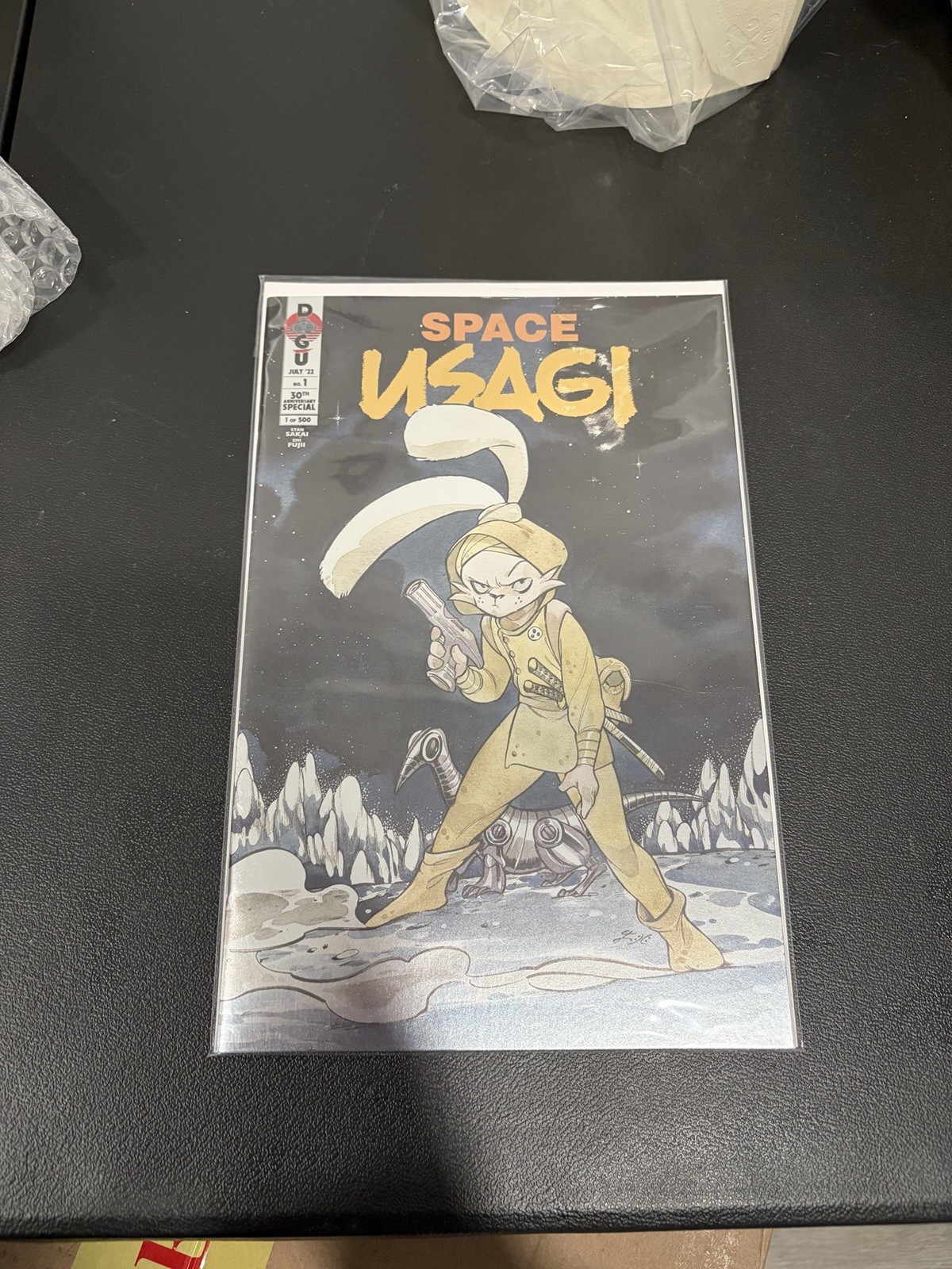 Space Usagi #1 Peach Momoko GOLD FOIL variante SDCC fumetto con LE 500 QUASI NUOVO!