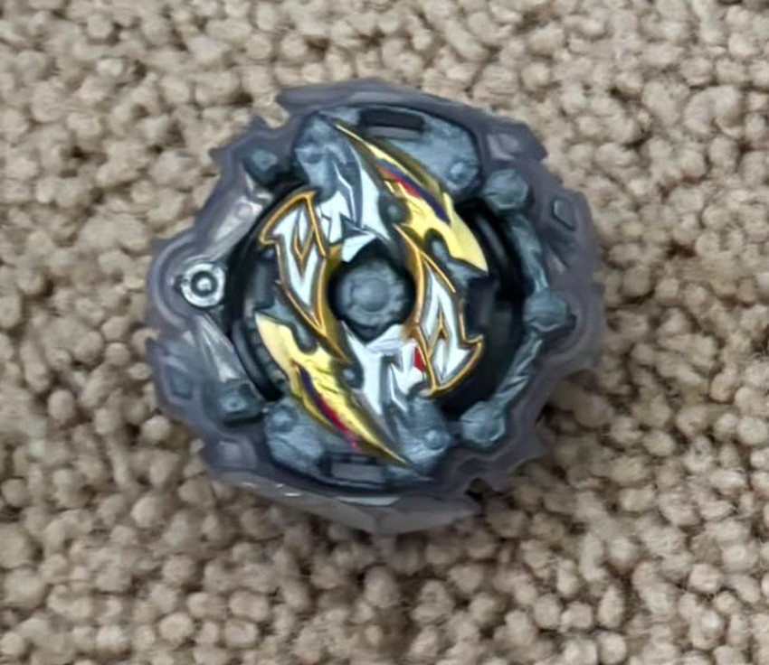 Hasbro F4556 Knockout Odax 11Lift Octa Gou