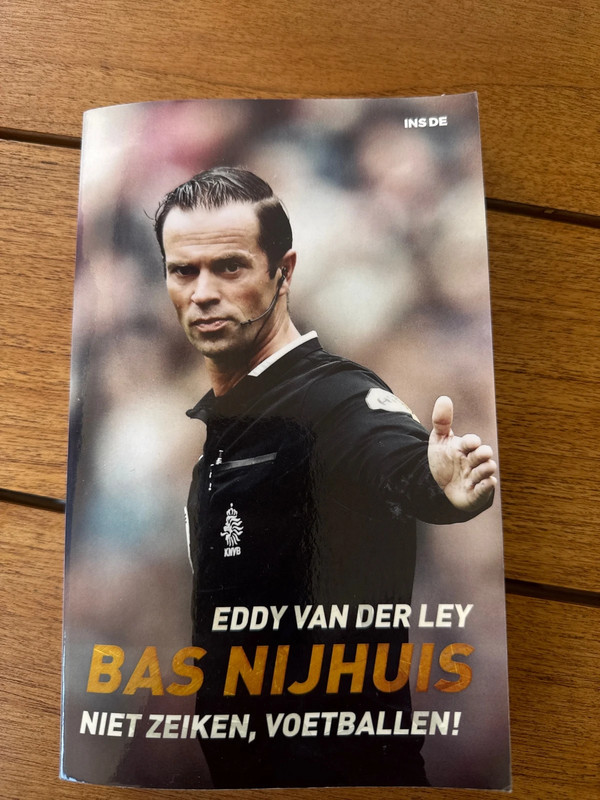Bas Nijhuis niet zeiken, voetballen