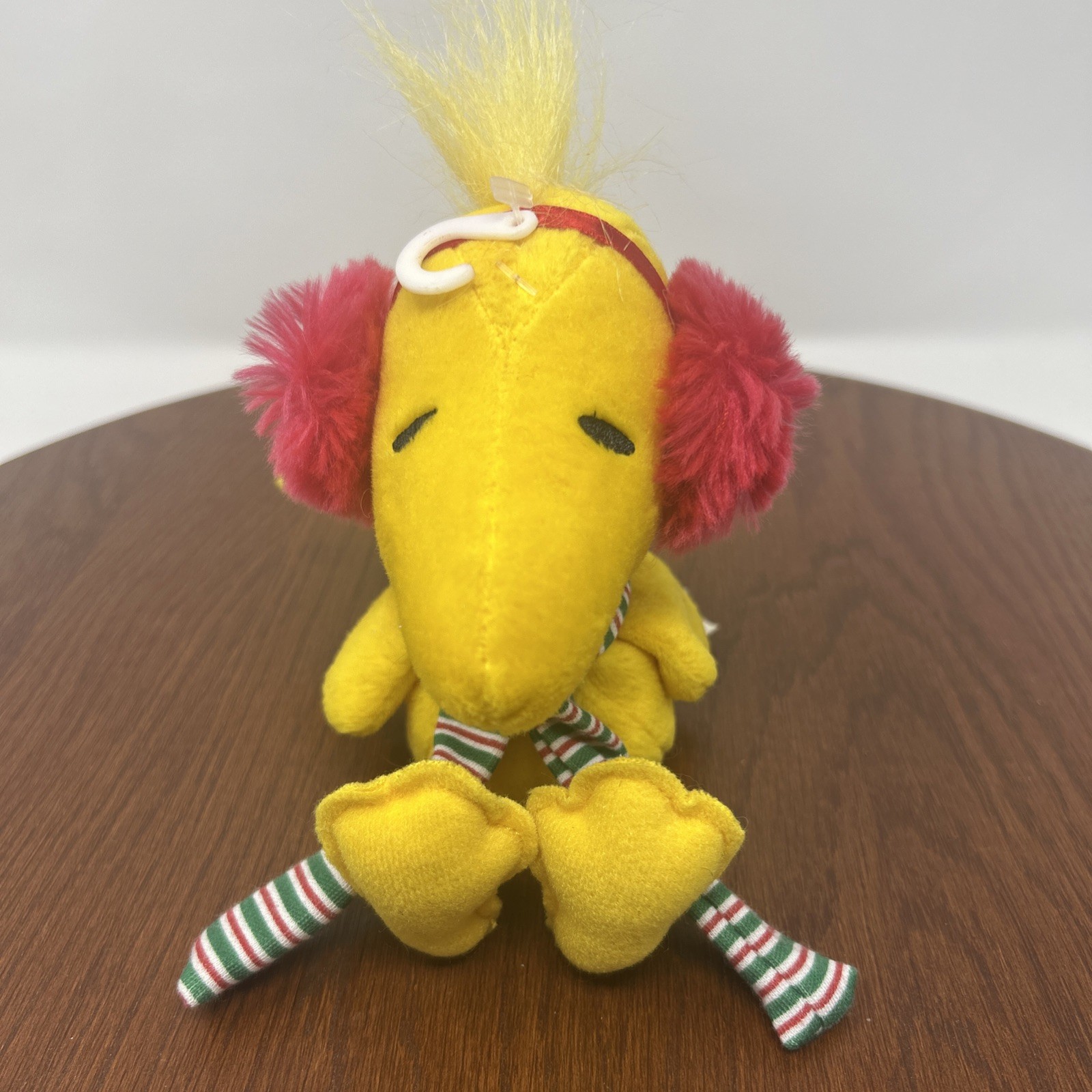 Applause Charlie Brown's Woodstock 5,5" peluche uccellino giallo con auricolari e sciarpa