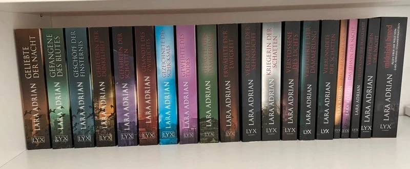 Buchreihe von Lara Adrian