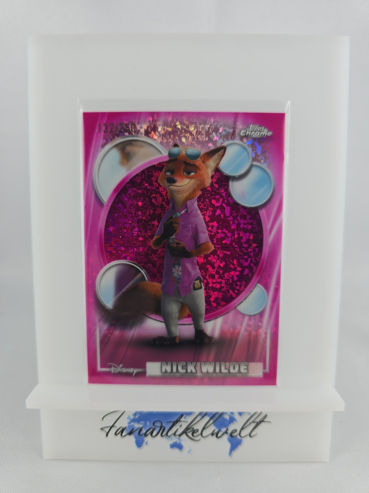 Nick Wilde 2026 Topps Chrome Disney Pink Mini Diamond Refractor #67 132/250