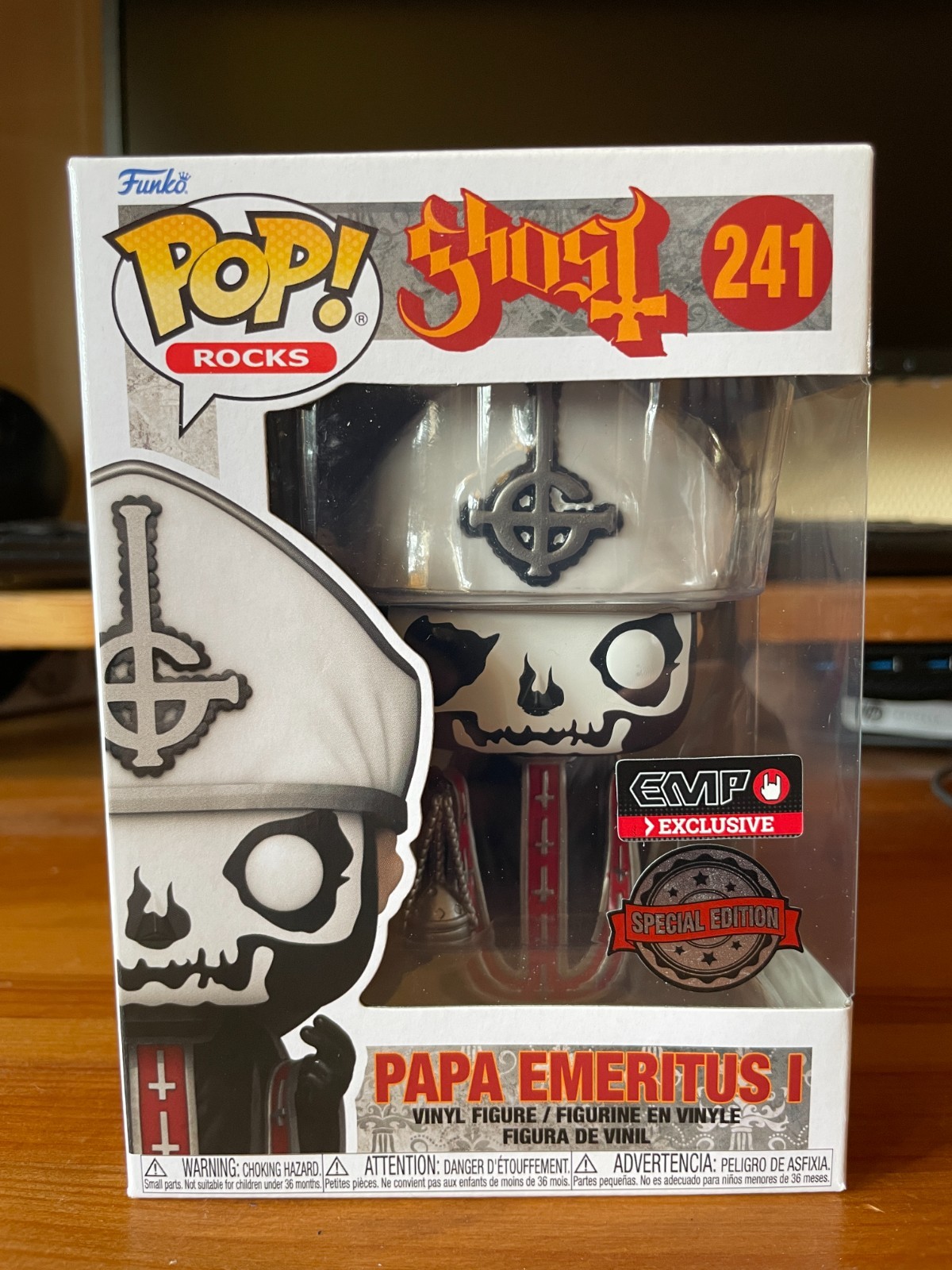Funko Pop! Rocks GHOST 241 Papa Emeritus I SPECIAL EDITION mit ZWEI Stickern NEU