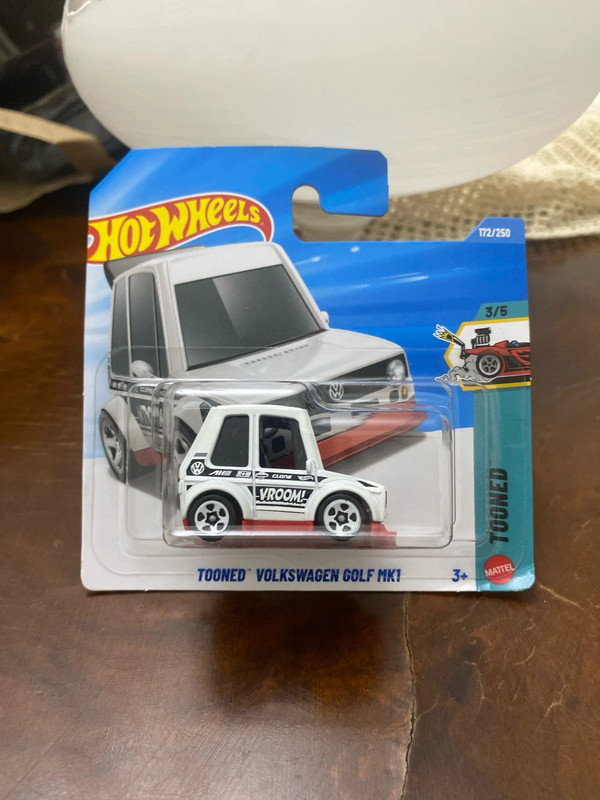Hot Wheels - Tooned Volkswagen golf MK1 172/250 2026