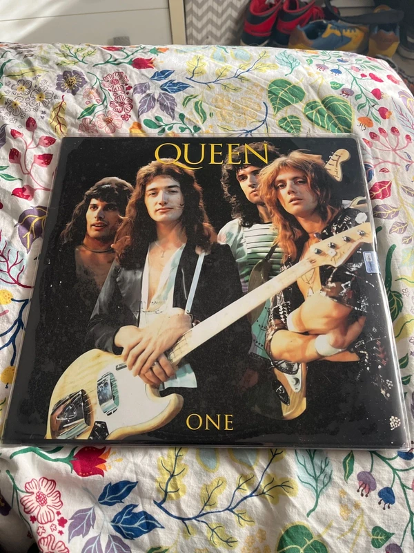 Queen - One