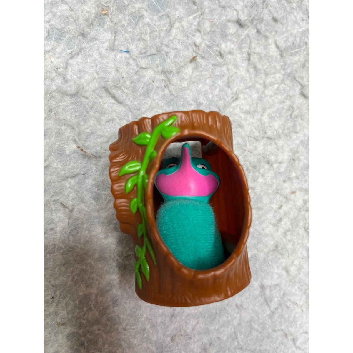 Modellino giocattolo vintage Disney Pocahontas Flit colibrì hamburger king club per bambini 1995