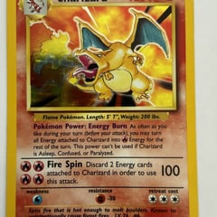Charizard 4/102 Base Set Holo LP