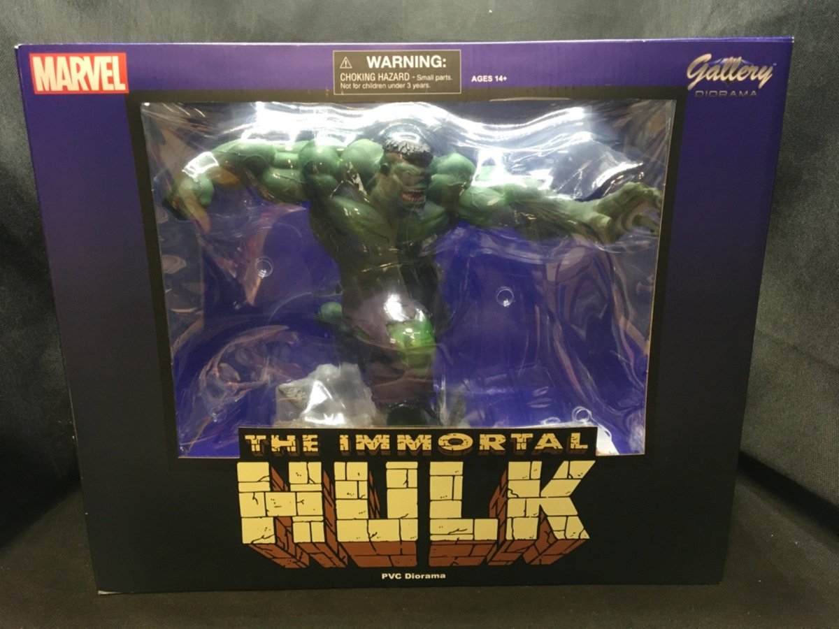 NIB Diamond Select Toys Gallery THE IMMORTAL HULK PVC Diorama 12inch Figure