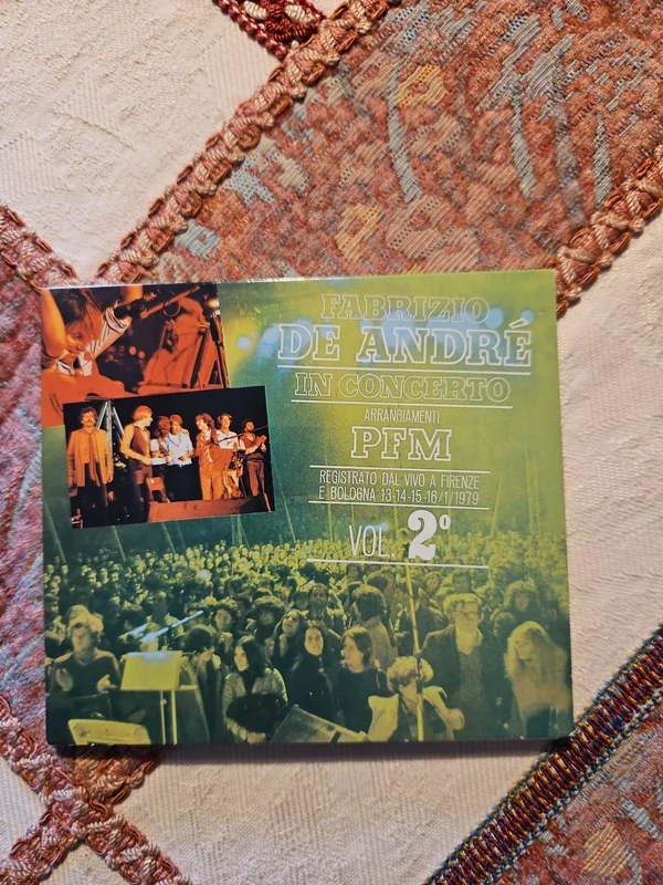 De André  + Pfm in concerto
