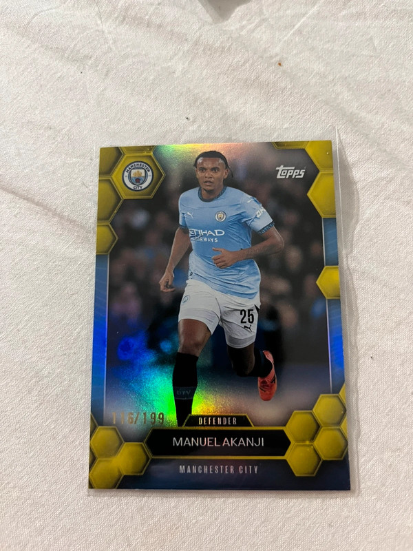 Carte foot topps akanji 115/199