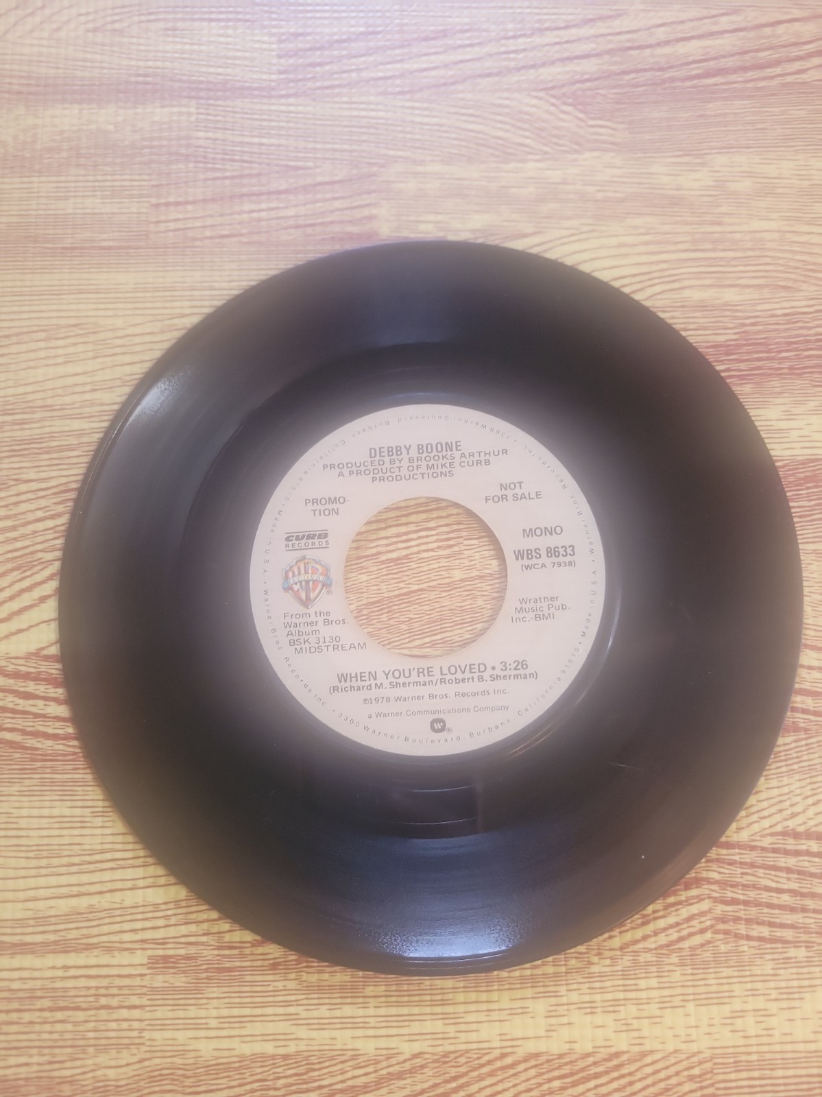 Vintage 7" 45 RPM Vinyl Record - Debby Boone - When You're Loved / Warner Bros. 