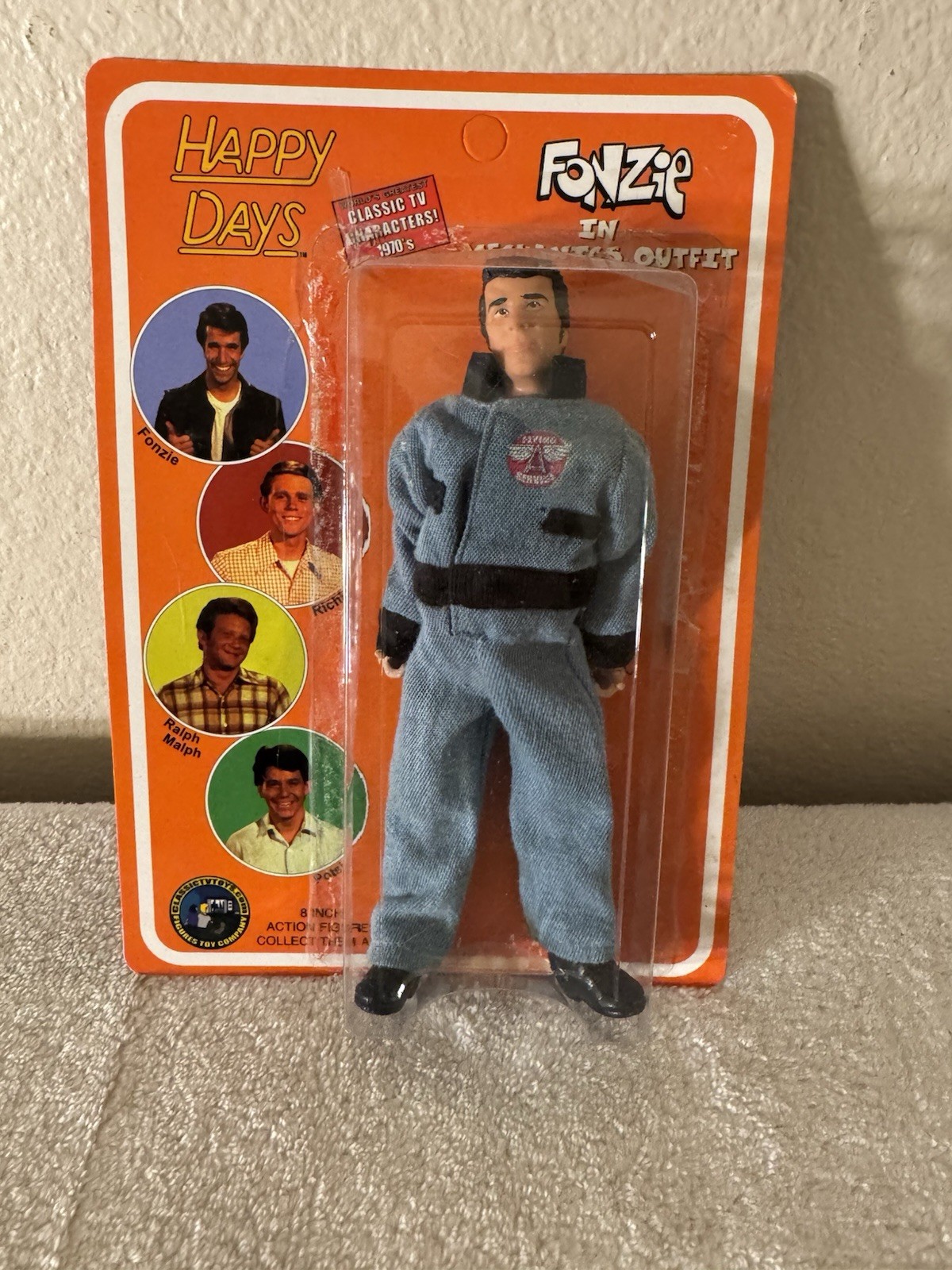 Vintage 2004 Happy Days Fonzie Mechanic Outfit 8” Figure Classic TV Toys