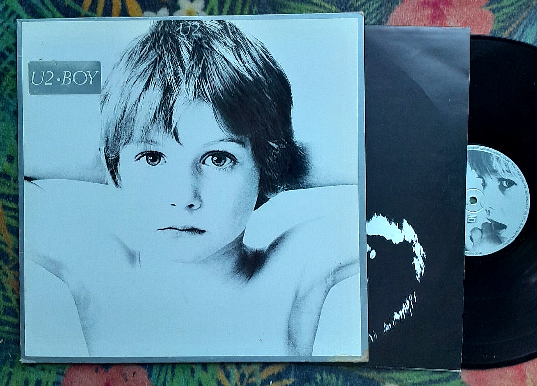 LP U2 Boys ROCK NEW WAVE  VG+ VG++ French Press INSERT
