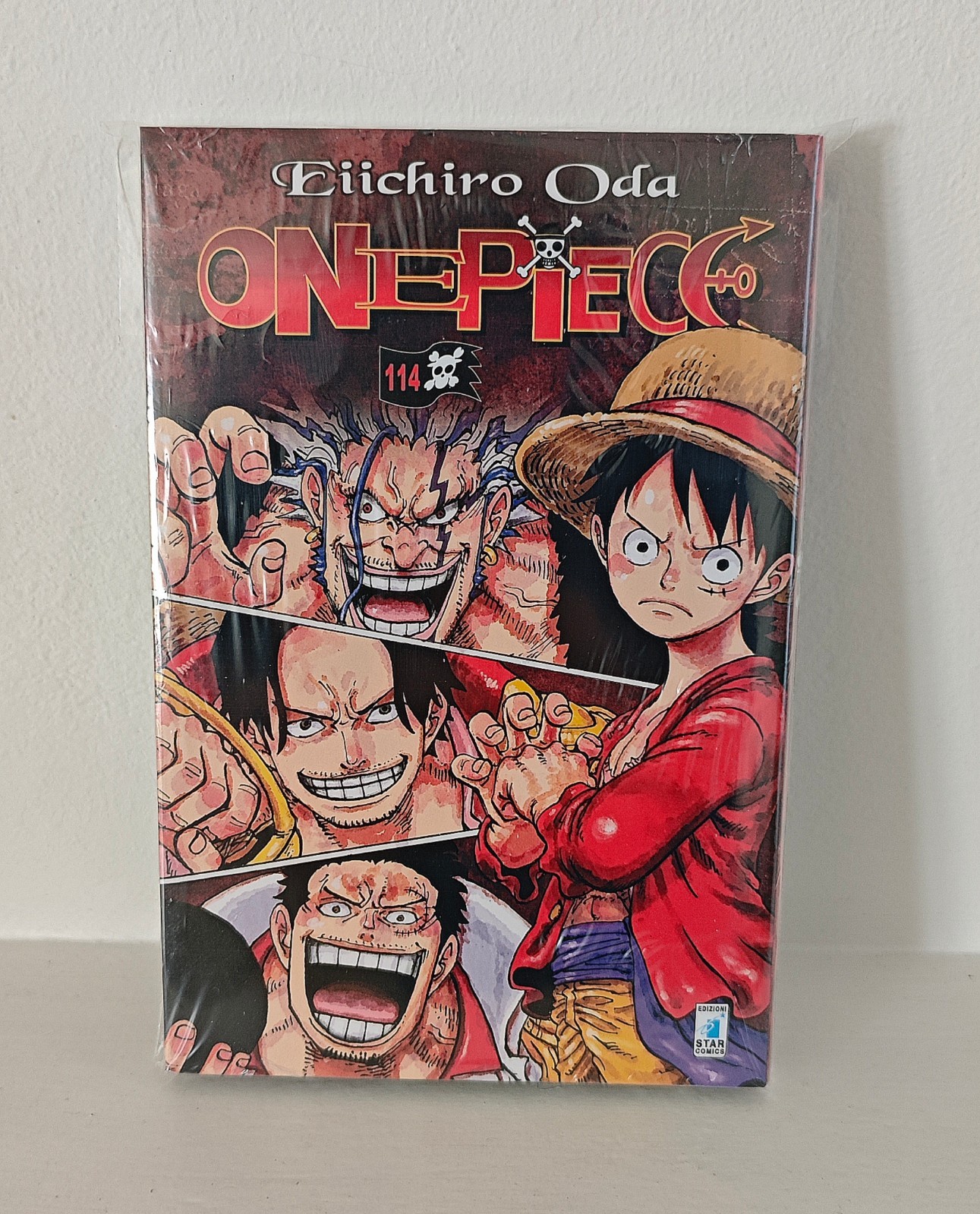 One Piece 114 Limited Edition Variant Cover, Card Booklet, Mini Manga - SEALED
