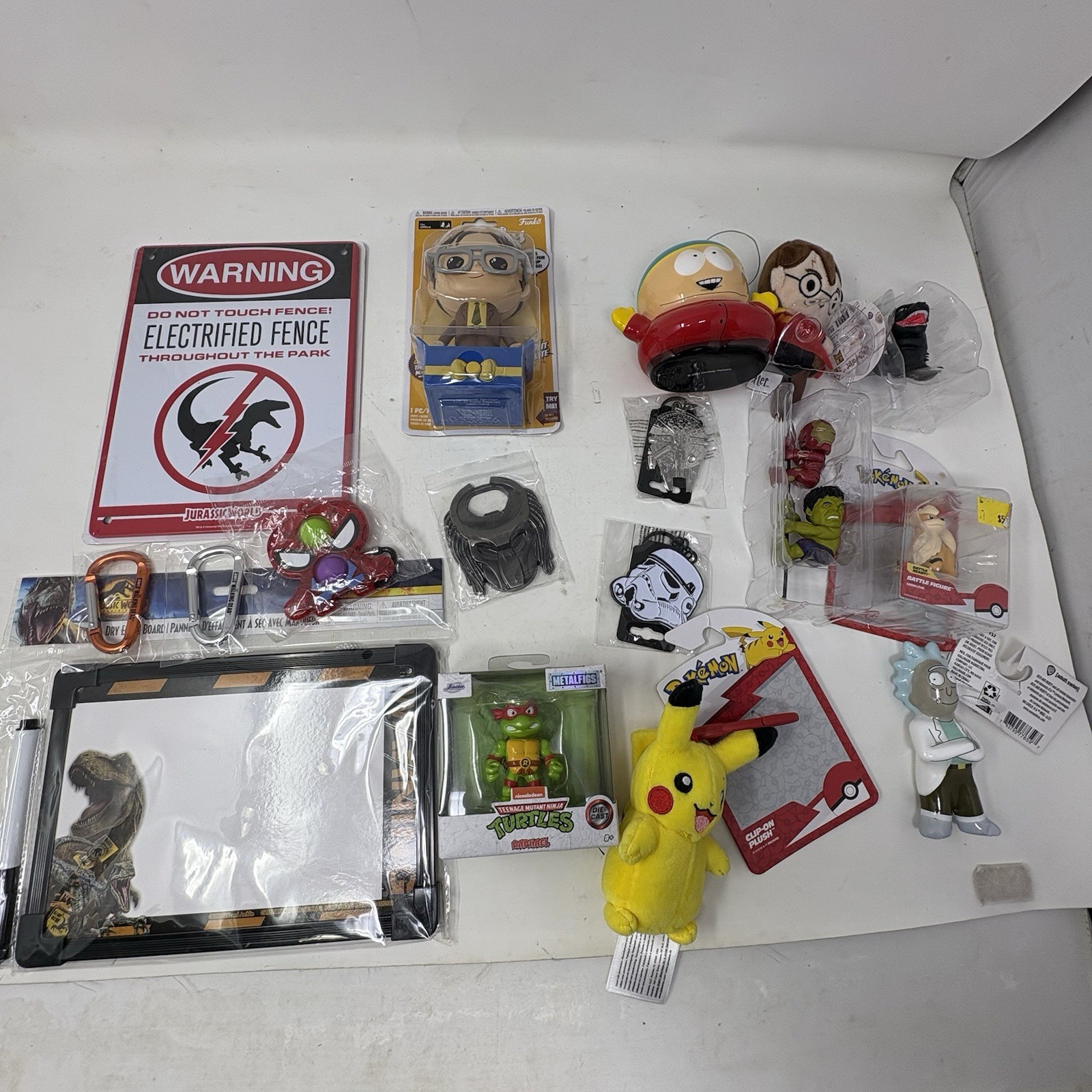 Lotto Pokemon Pikachu Peluche Star Wars Cartman Tartarughe Ninja Rick Morty Jurassic