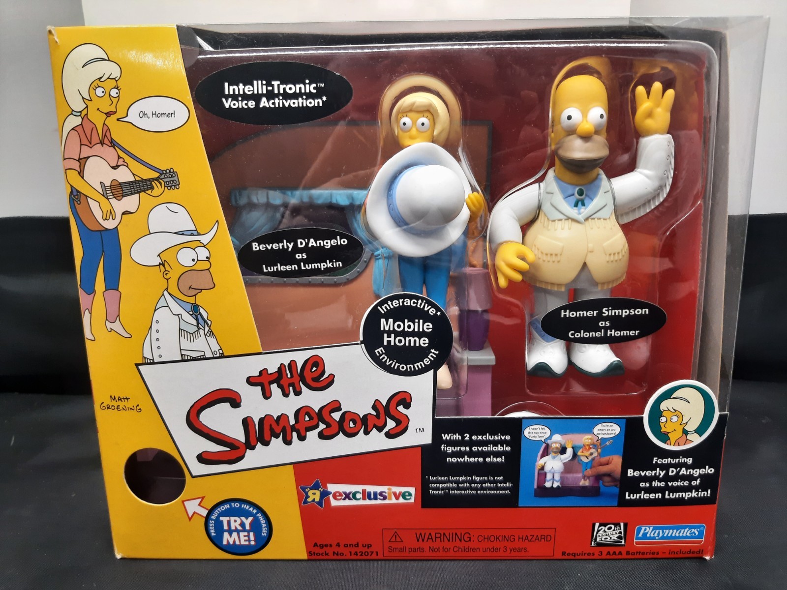 2002 Toys R Us Playmates Exclusive The Simpsons Mobile Home Interactive Playset