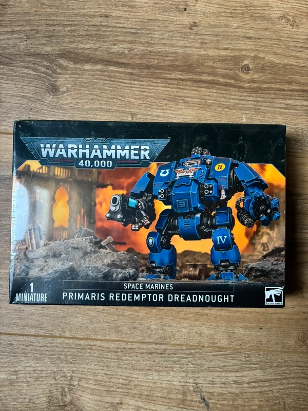 Warhammer 40K – Primaris Redemptor Dreadnought – Space Marines