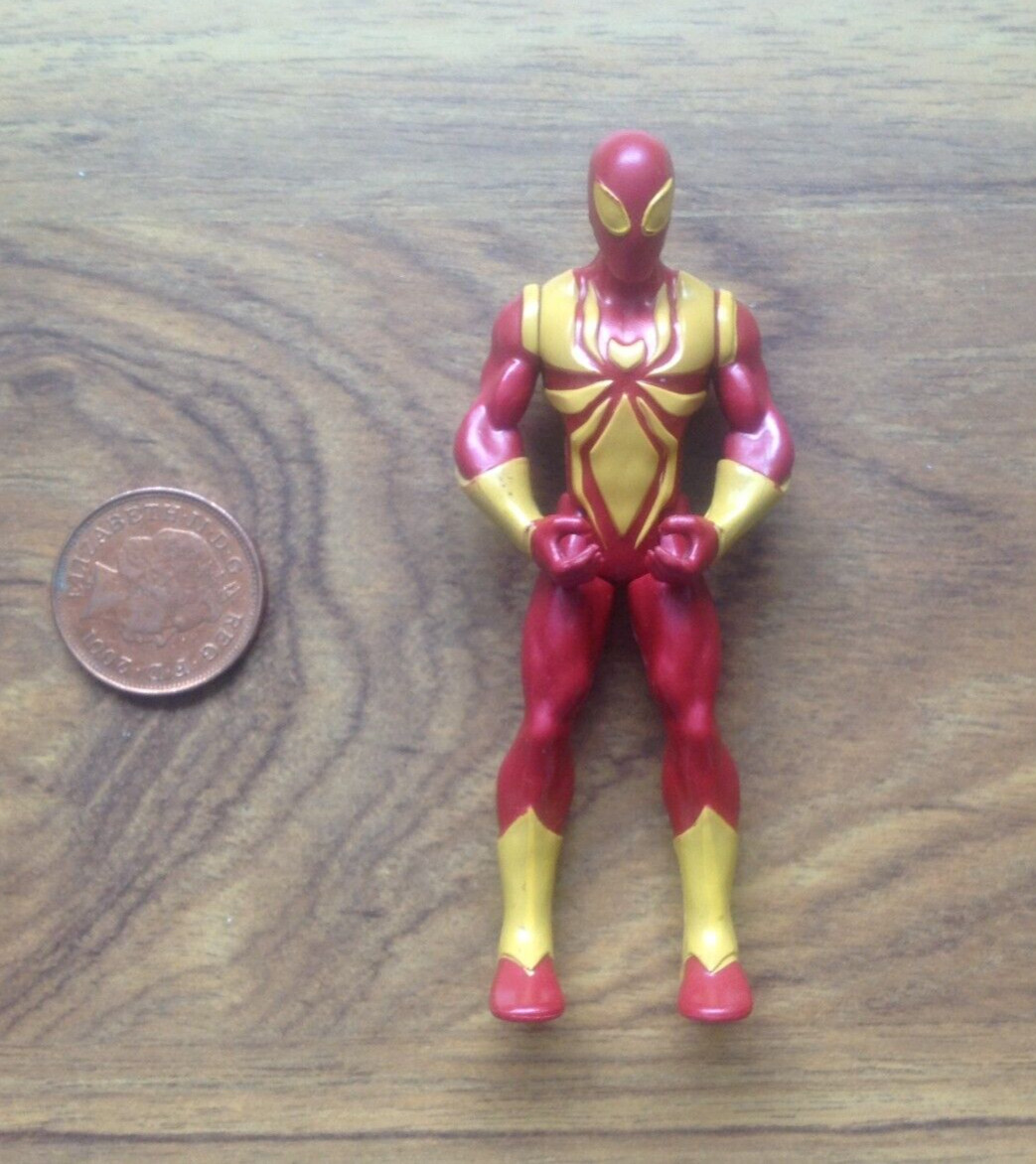 Figurina Spiderman Marvel Hasbro 2014 rosso/giallo. Spedizione gratuita Regno Unito