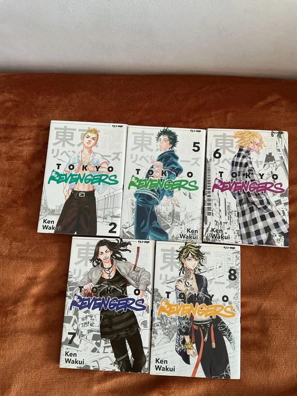 Volumi di Tokyo revengers