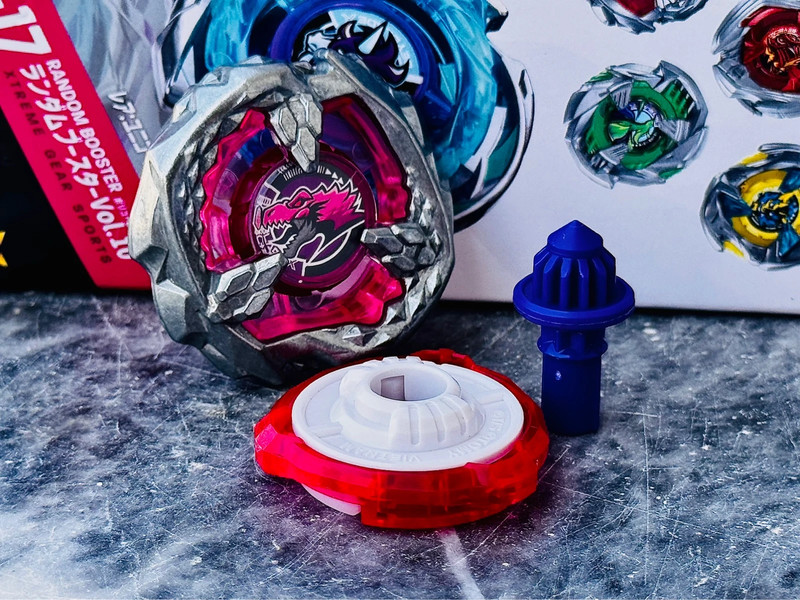 Tyranno Beat - Rosa - Beyblade X