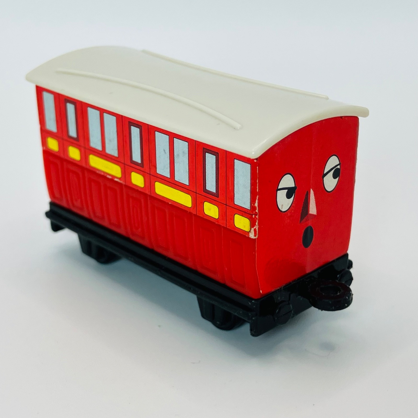 Bandai Nakayoshi ROSSO PULLMAN calibro N treno Thomas & Friends