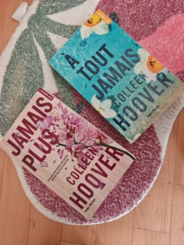 Lot de deux livre neufs série colleen hoover