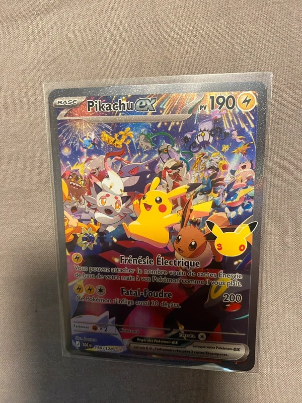 Pikachu 150/128 30 ans FR