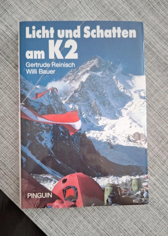 Licht und Schatten am K2