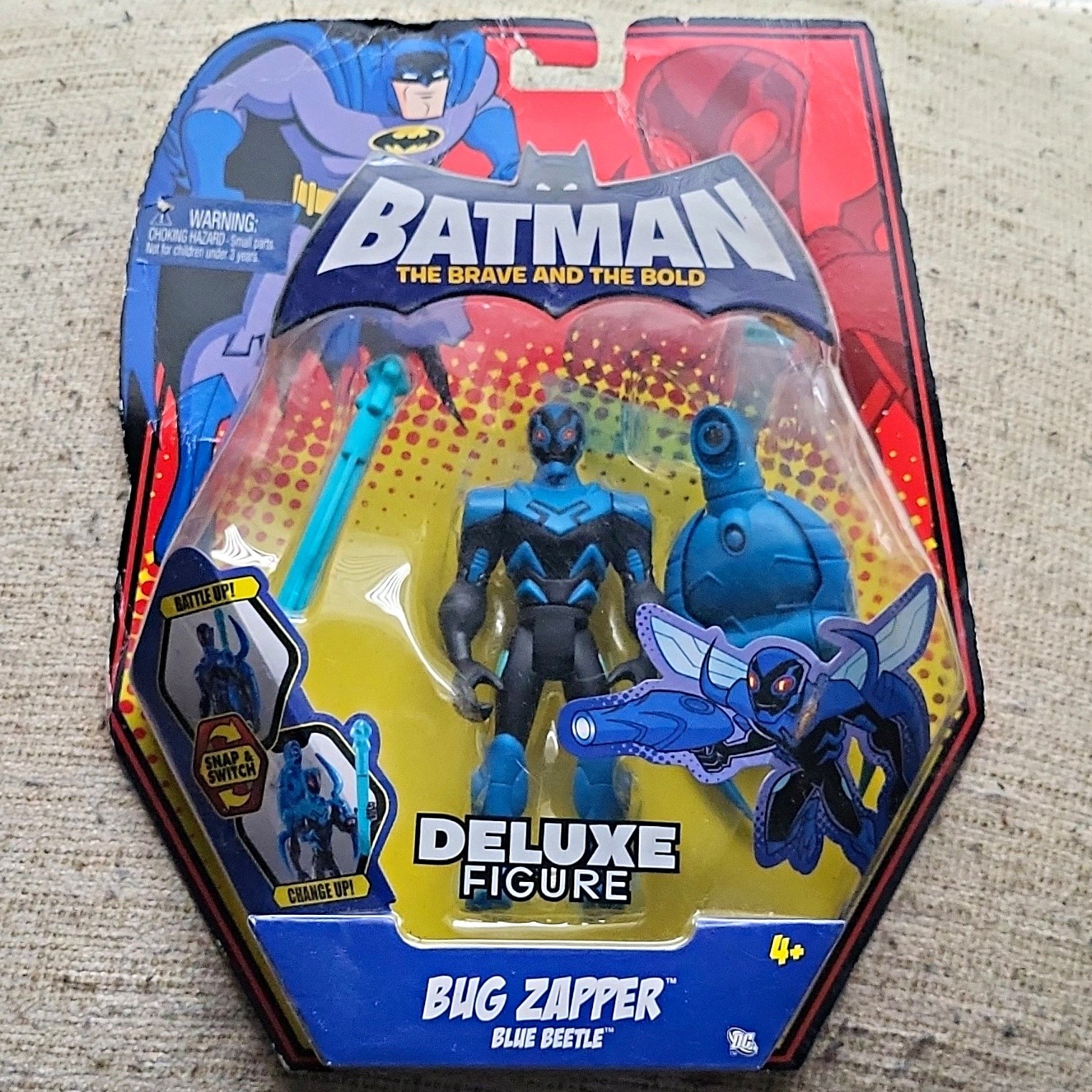 Mattel Batman Brave and the Bold Blue Beetle Bug Zapper Figure w/ Accessory