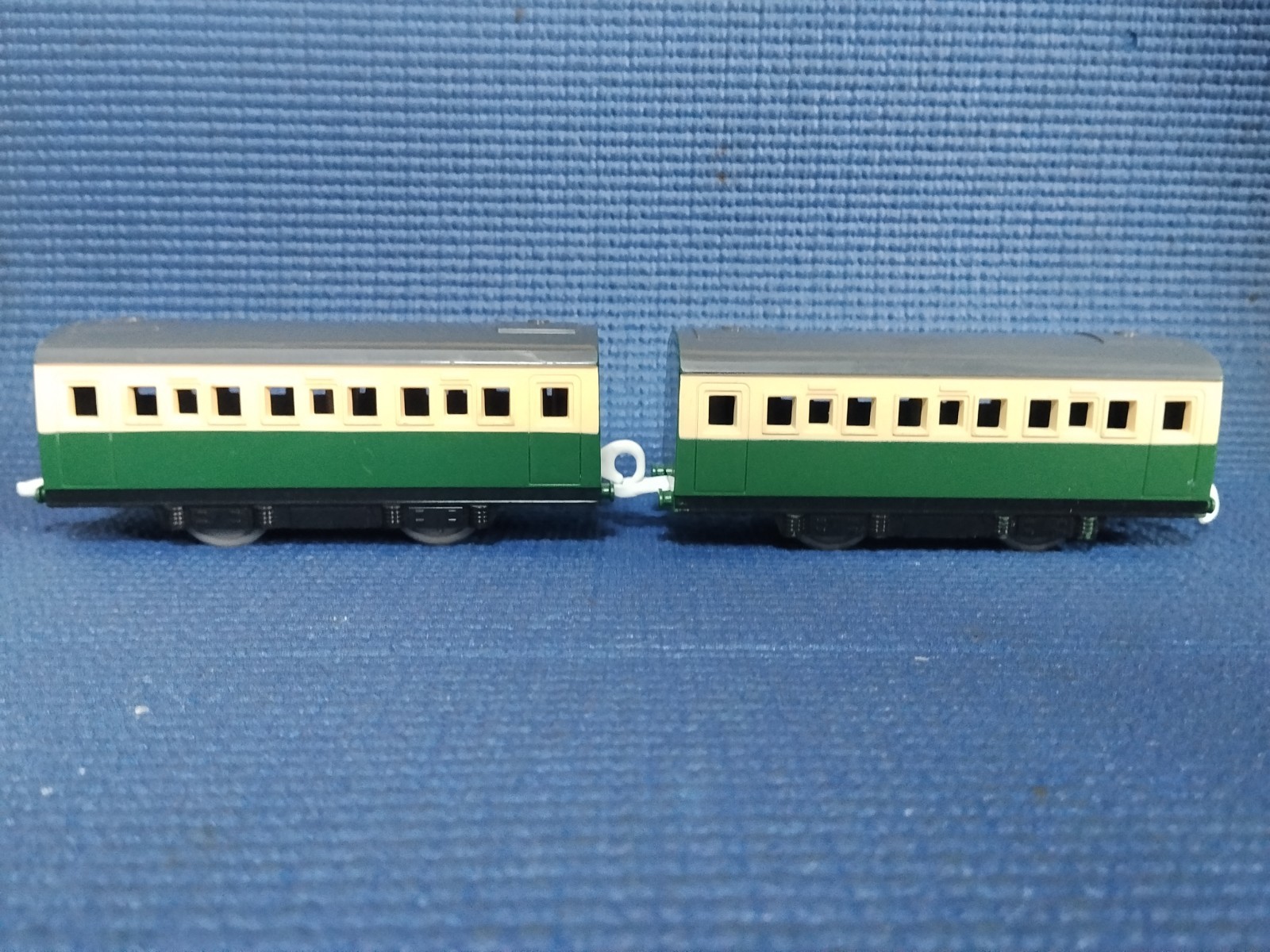 Thomas and friends 2 carrozza espresso verde tomy plarail