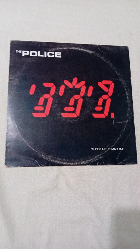 Lp Police - Ghost in the machine