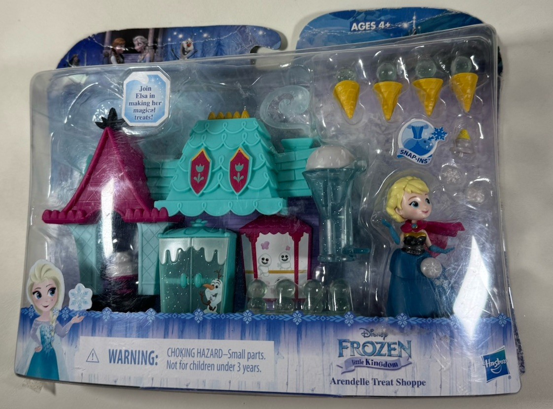 Disney Principessa Elsa Frozen Piccolo Regno Arendelle Treat Shoppe Nuovo LEGGI