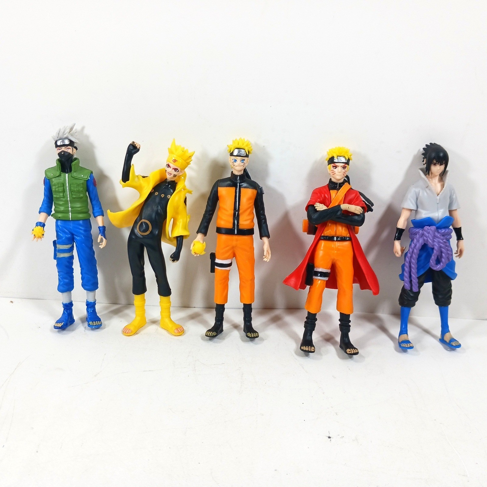 Lotto action figure Naruto Shippuden Naruto Sasuke Kakashi anime giocattolo set di 5