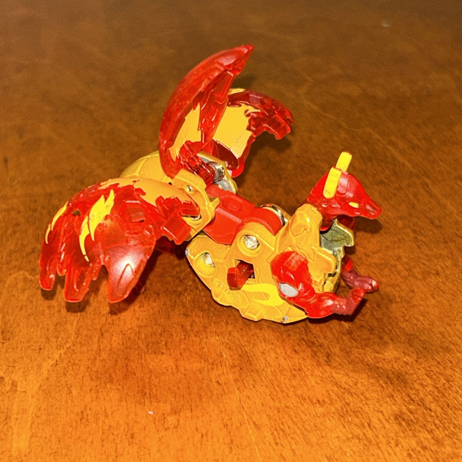 Bakugan Evolutions Elemental Rare Red Pyrus Platinum Blitz Fox B300 Anime Toy