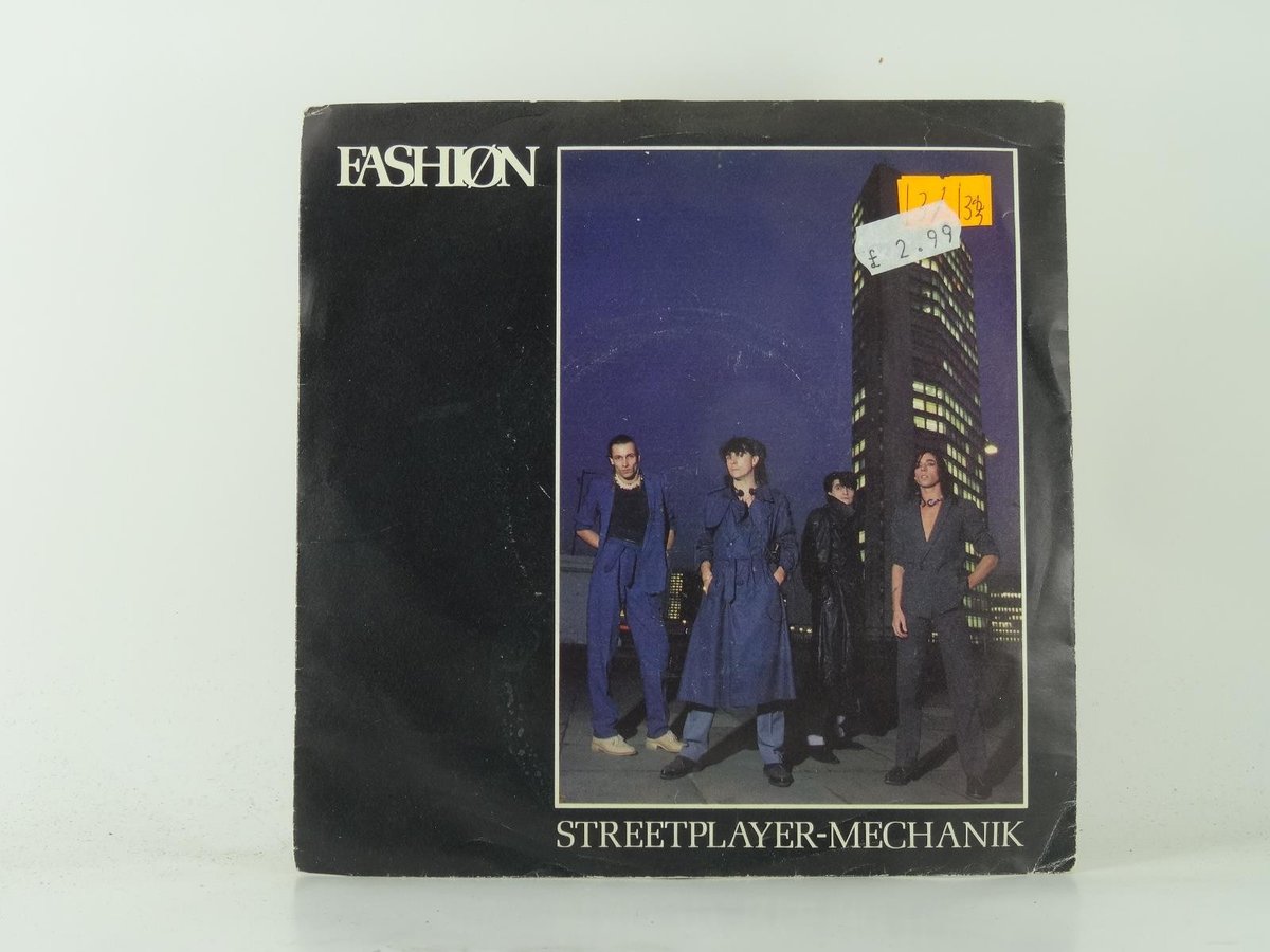 FASHION STREETPLAYER - MECHANIK (34) 2 Track 7" Single plus Picture Sleeve ARIST