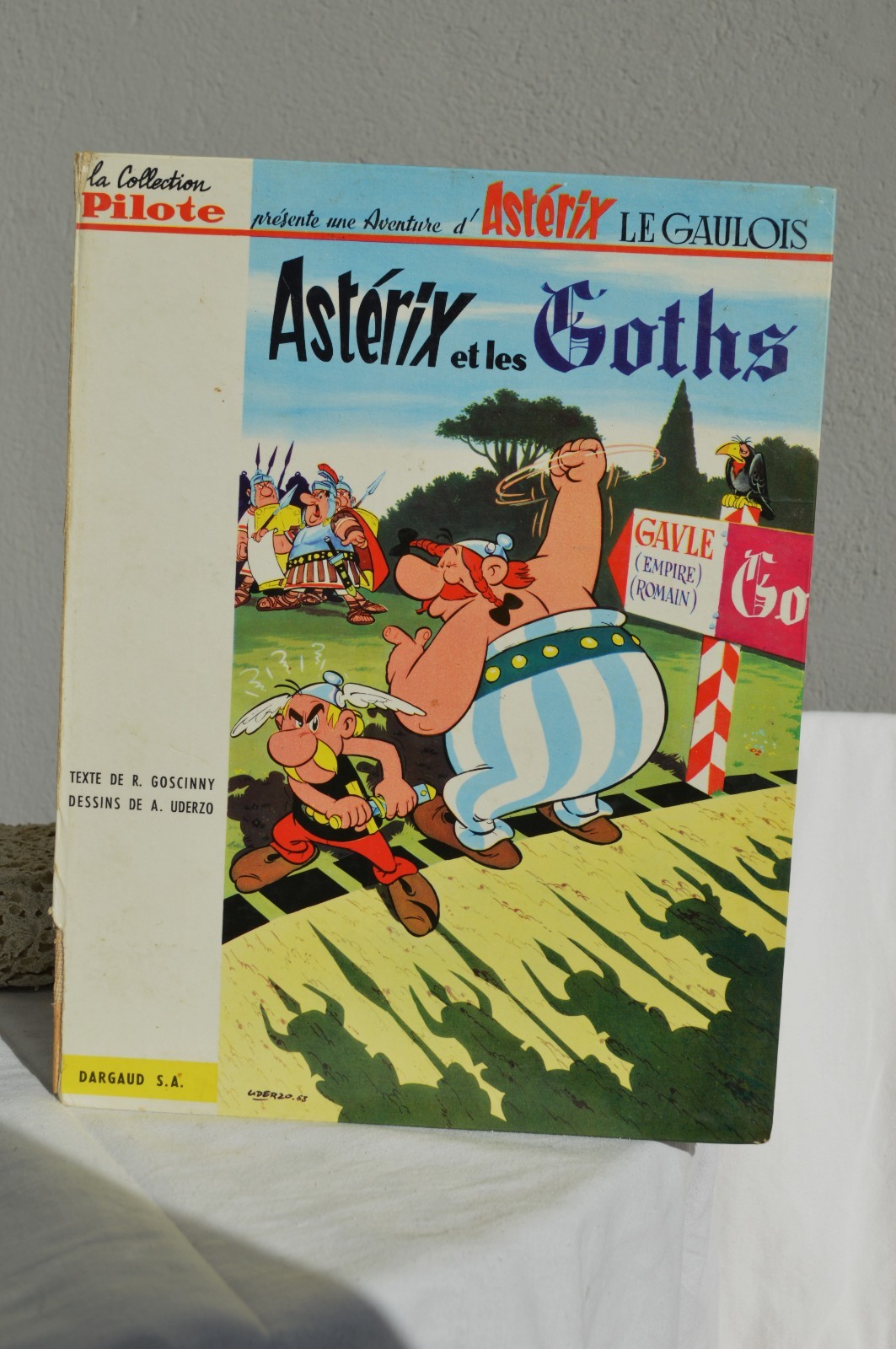 BD  Astérix le Gaulois  Astérix et les Goth Collection Pilote Dos blanc EO 1963