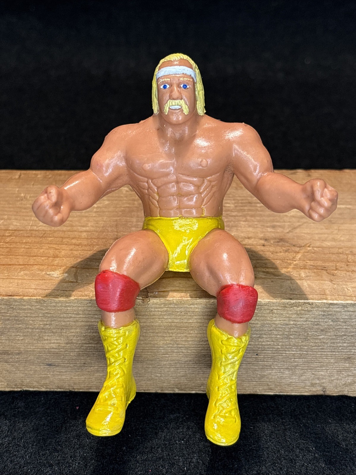 Vintage 1985 HULK HOGAN Thumb Wrestler Figure LJN WWF WWE Titan Sports