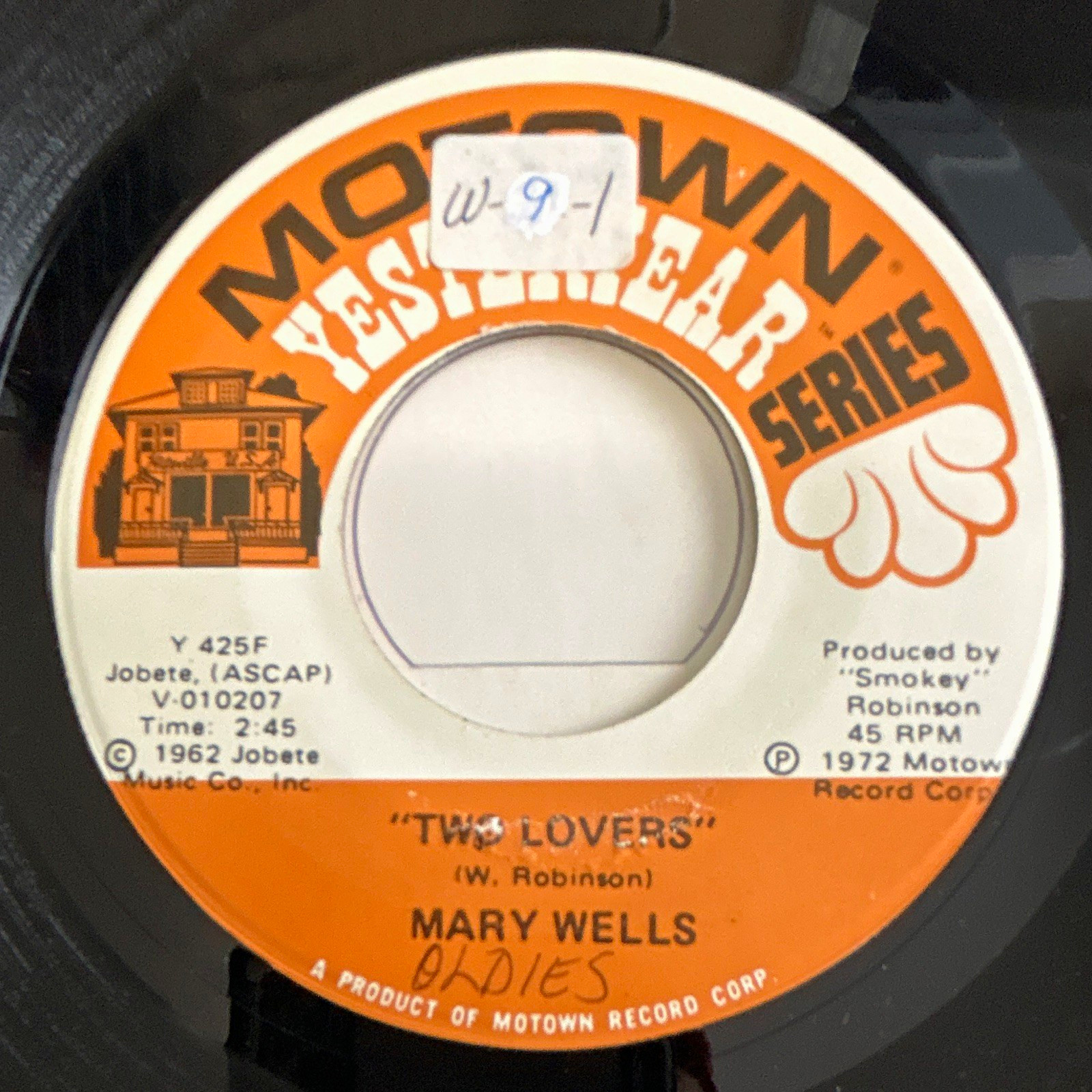 Mary Wells – Two Lovers / You Beat Me To The Punch 7" 45RPM Motown Y 425F 1972