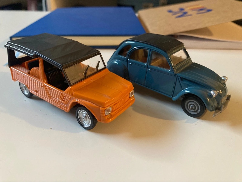 Citroen 2CV + Mehari 1:43 Solido
