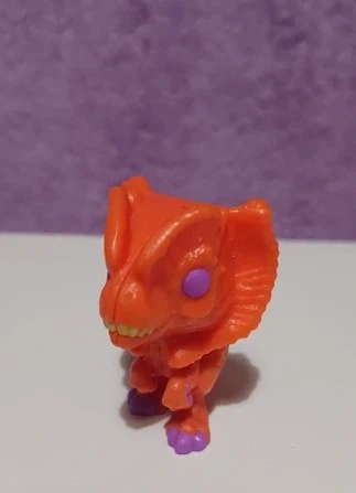 Figura de Dilophosaurus Minifunko de Jurassic World