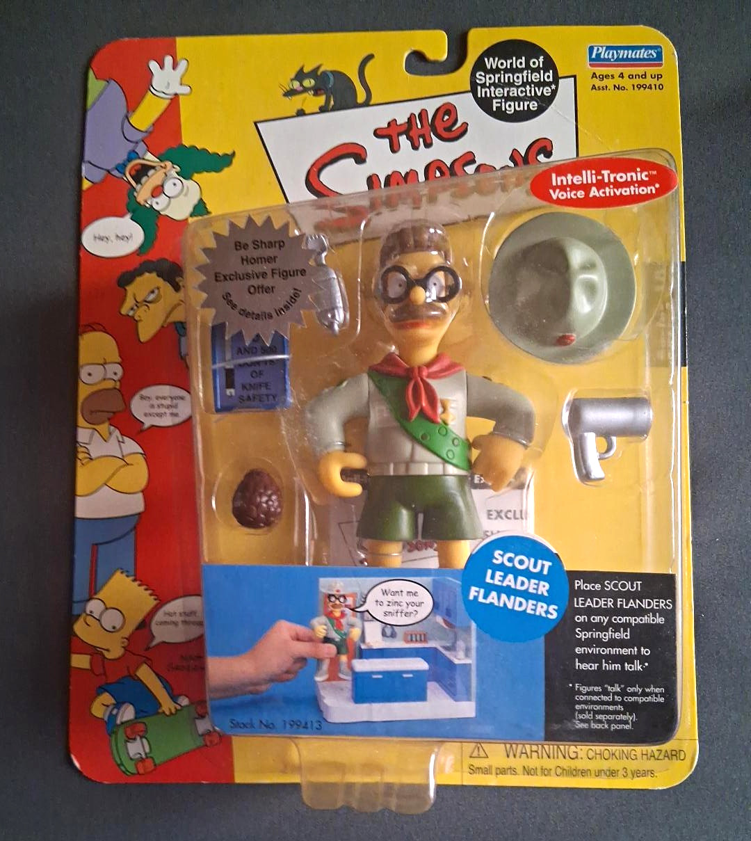 Playmates Simpsons Scout Leader Fiandre Voce, Cappello e Fionda