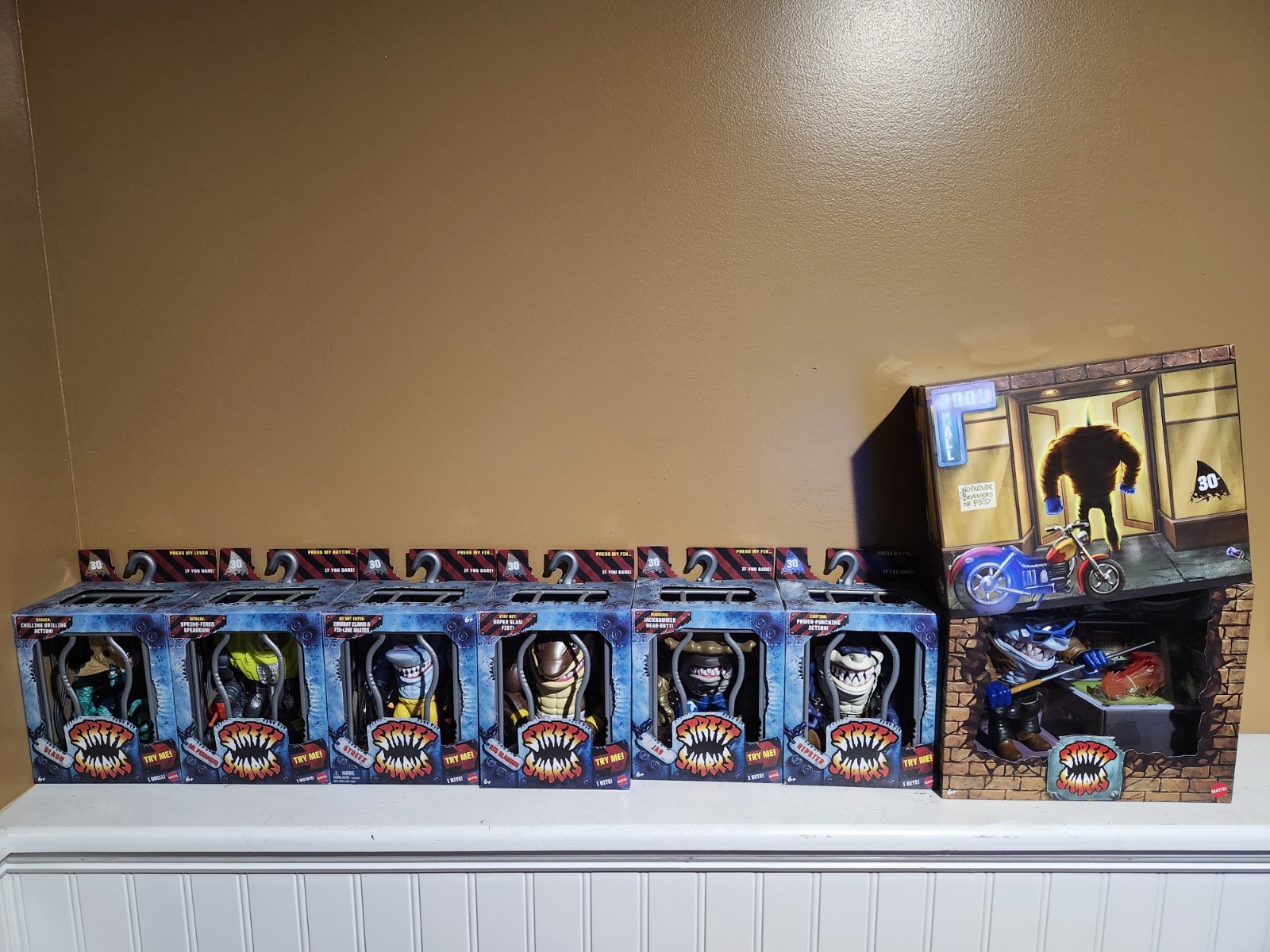 Street Sharks 30th Anniversary Wave 1 & Wave 2 Set di 6 e Mattel Labs Ripster