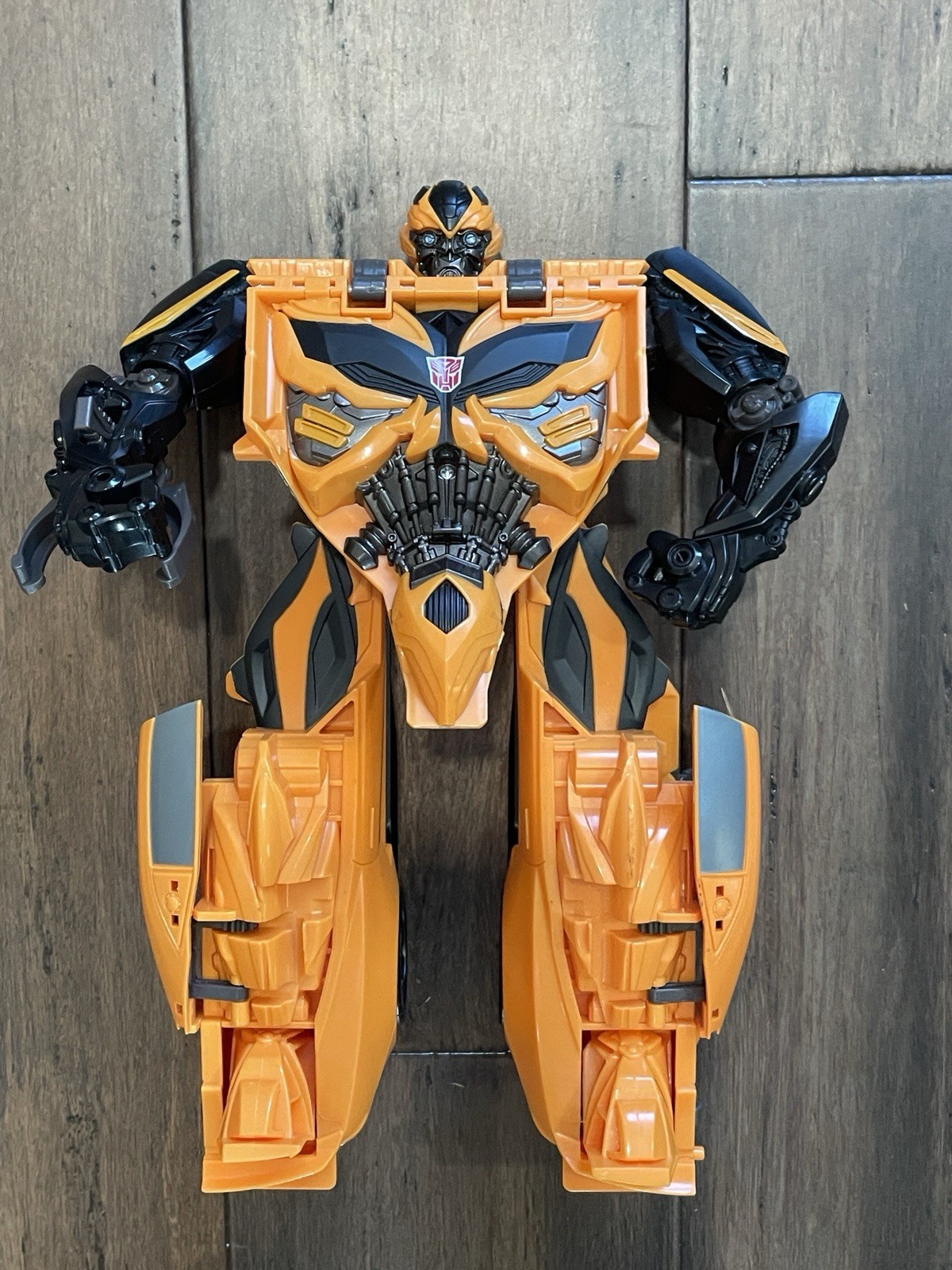 Transformers Buzzworthy Bumblebee V-2976B Modellino Camaro Arancione 10" Giocattolo